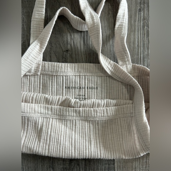 3/$15 - American eagle crop top - Picture 3 of 3